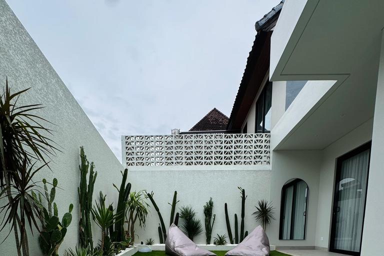 1 Bedroom Villa | Babakan in Babakan