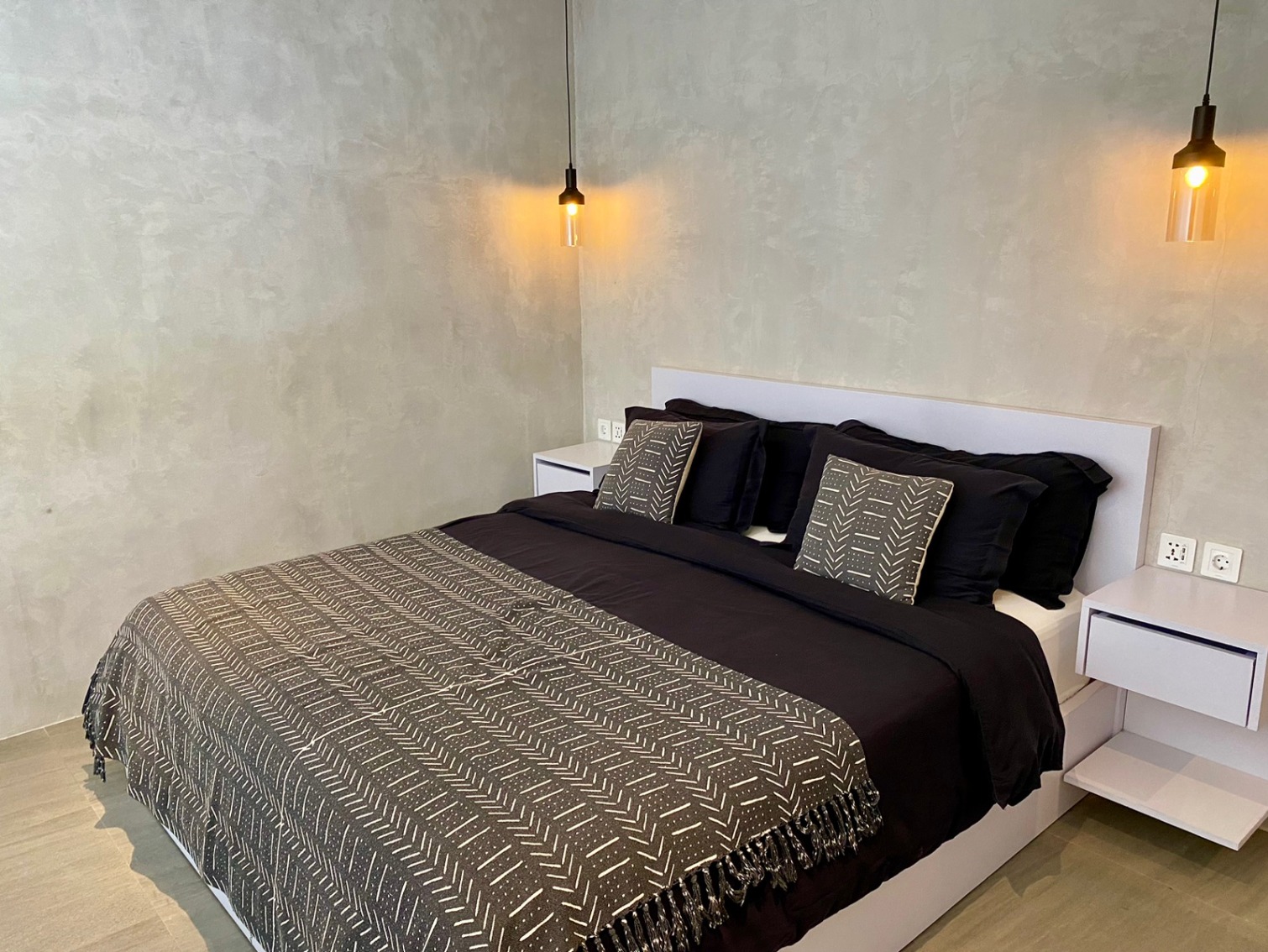 1BR Central Loft Berawa — photo 6