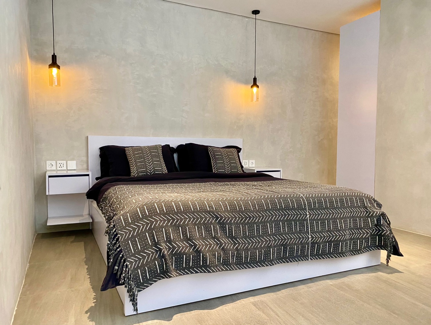 1BR Central Loft Berawa — photo 7