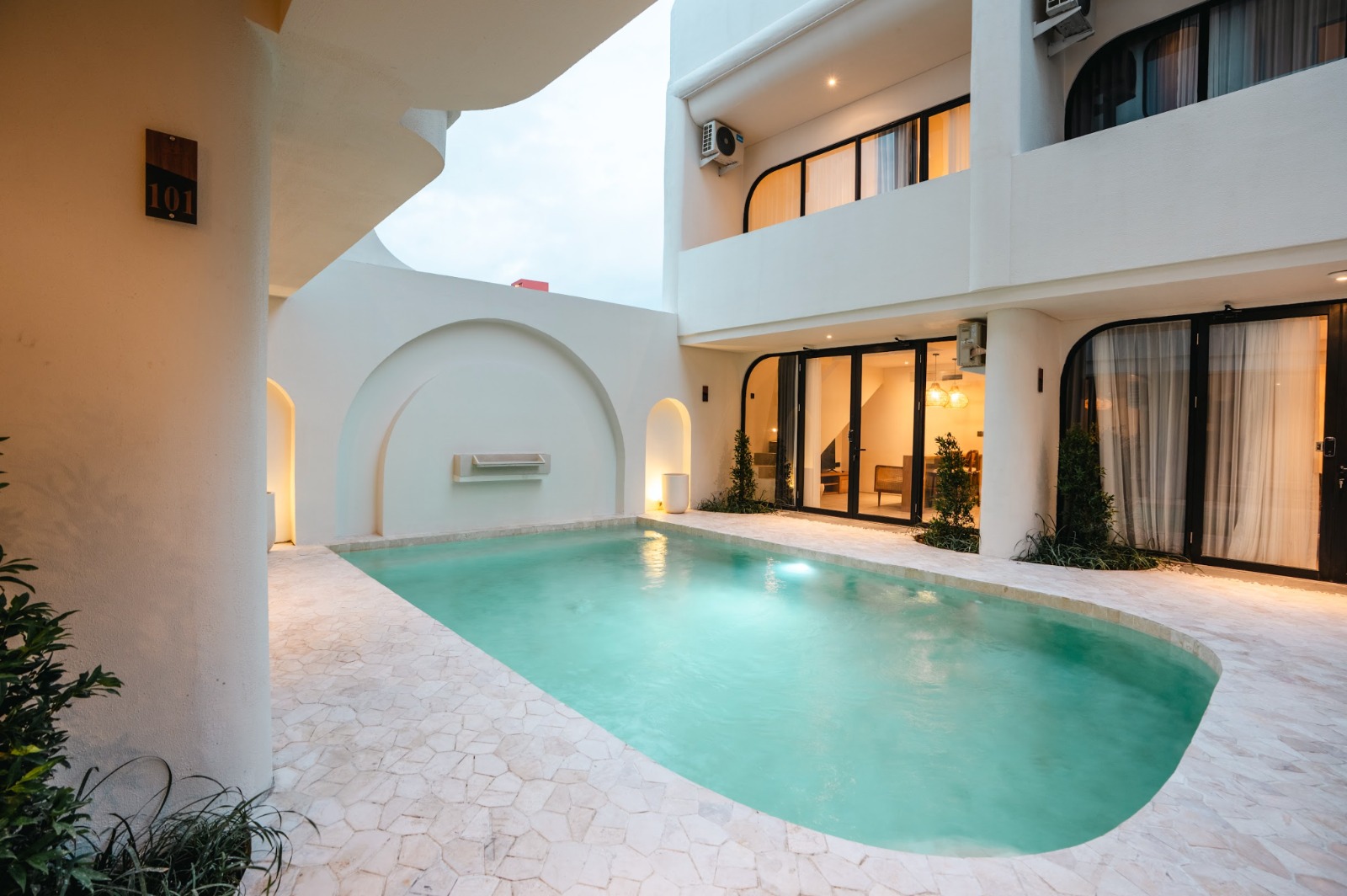1BR Loft In Pererenan — photo 3