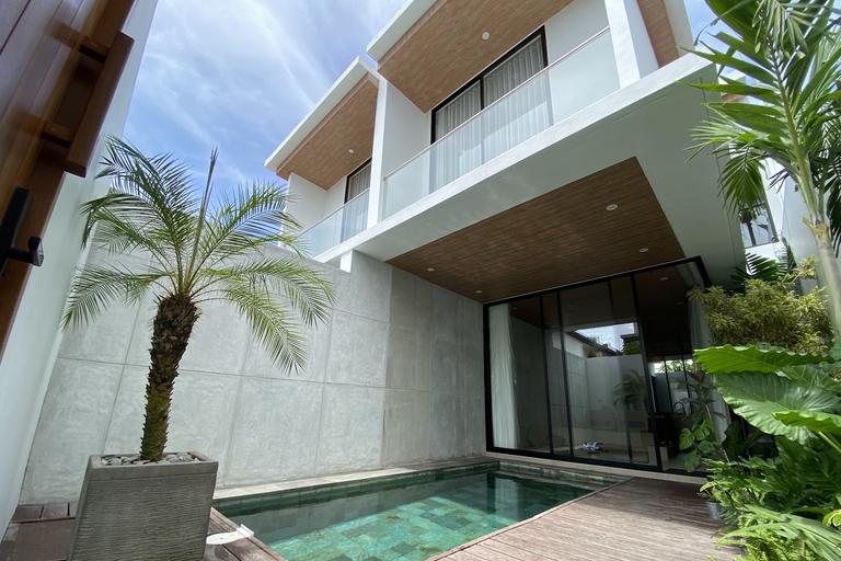 2BR Villa In Berawa in Berawa