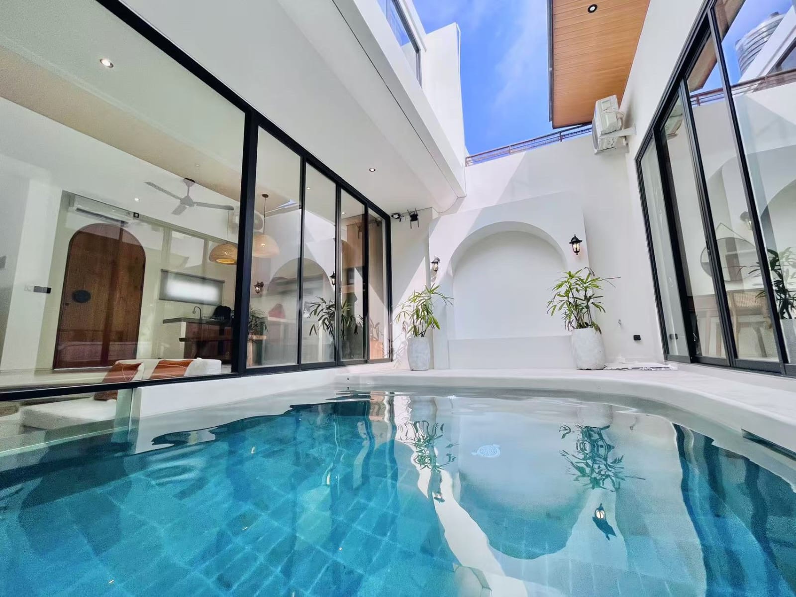 2BR Modern Villa Pererenan in Pererenan