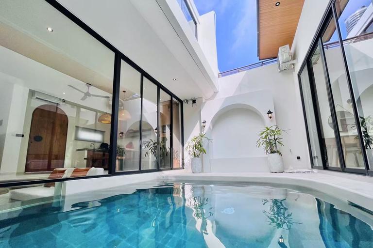 2BR Modern Villa Pererenan in Pererenan