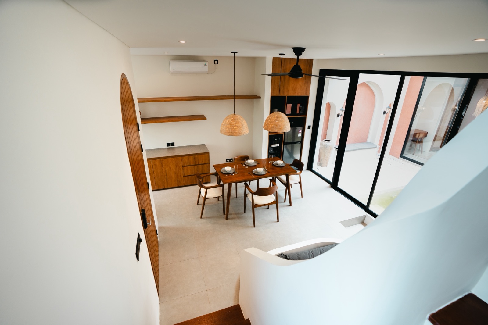 2BR Villa In Perenan — photo 2