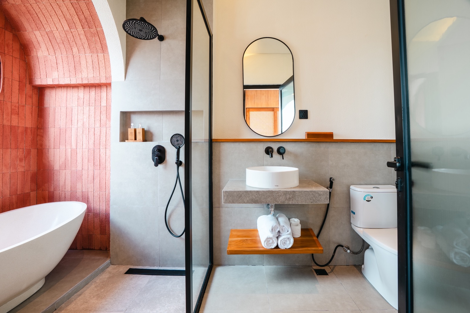 2BR Villa In Perenan — photo 7