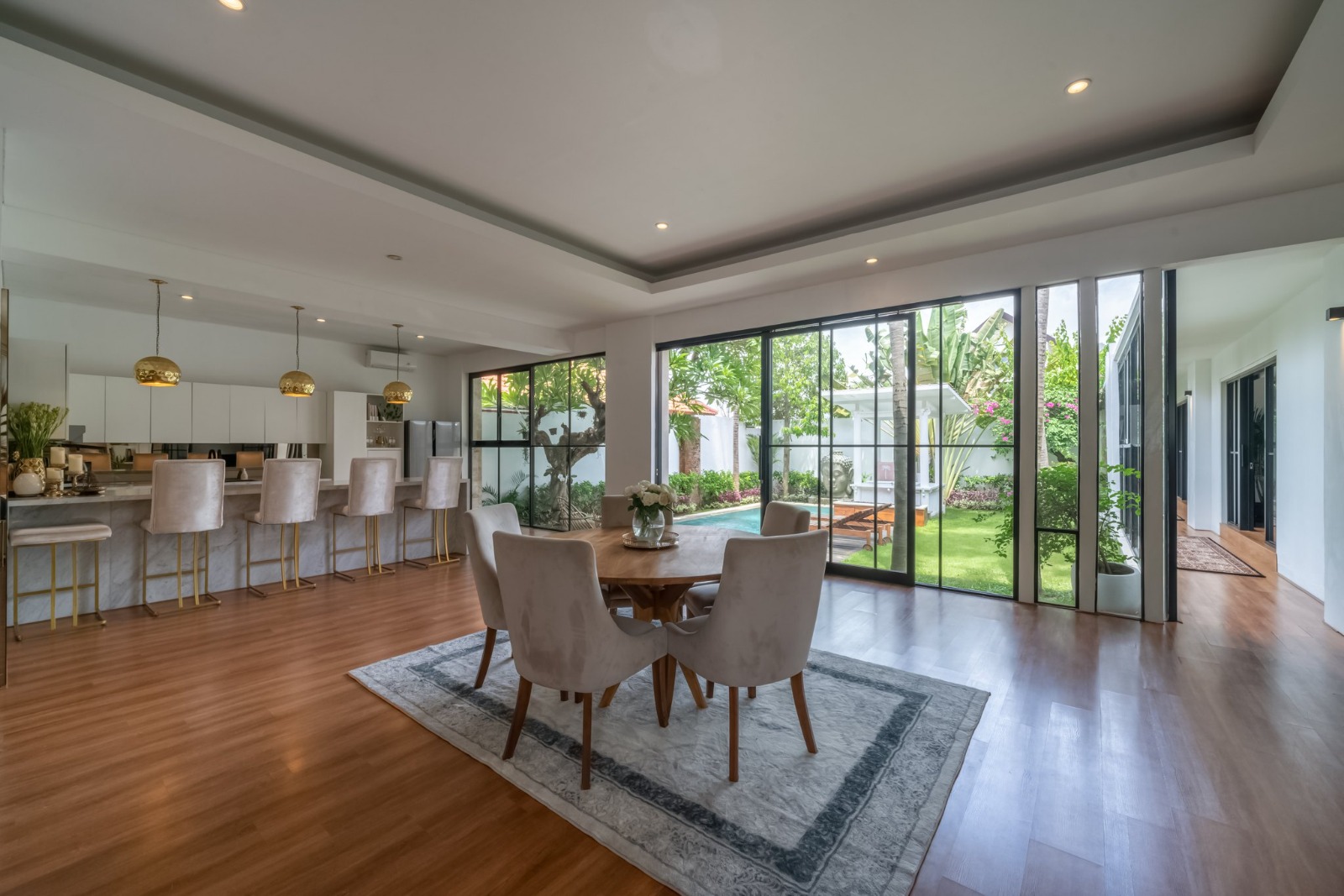 3BR Villa In Berawa in Berawa