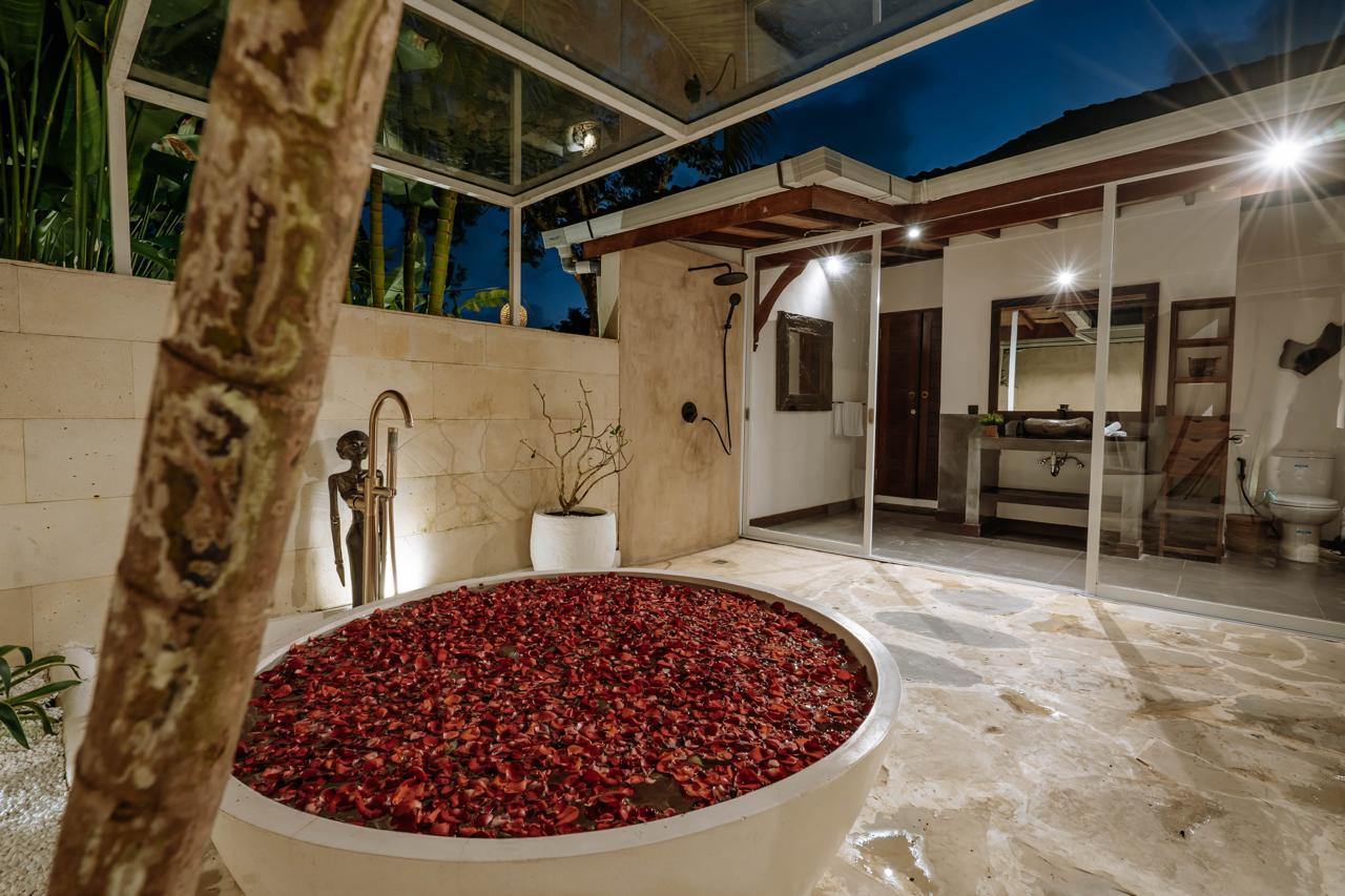 4BR Private Villa In Buduk — photo 7