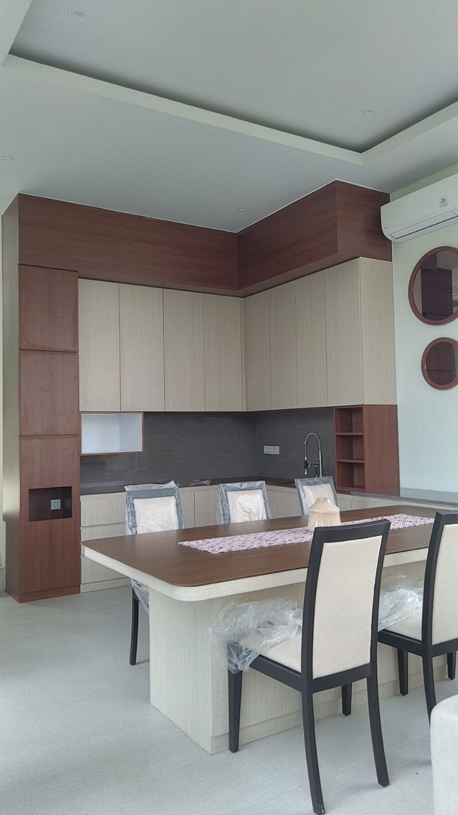 4BR Villa In Cemagi — photo 3